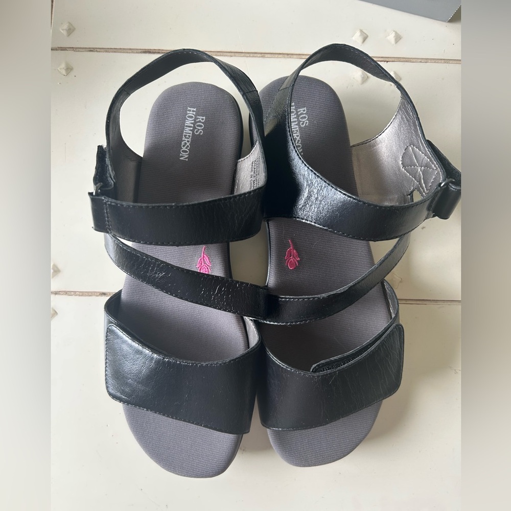 Ros Hommerson Sleek Black Sandals for Women